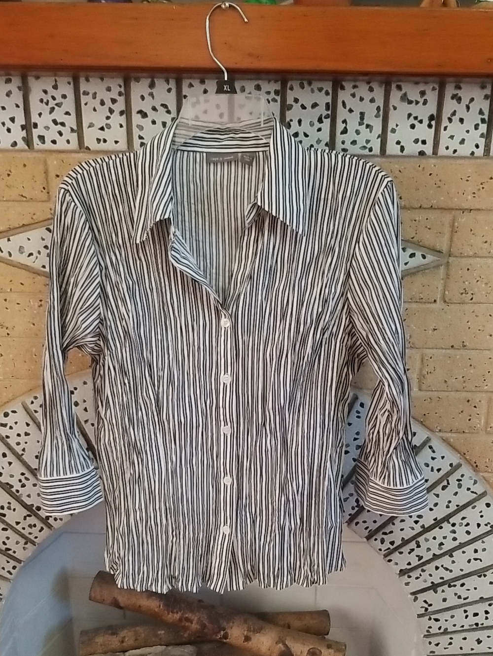 Apt. 9 Black and White Striped Button-Up Shirt